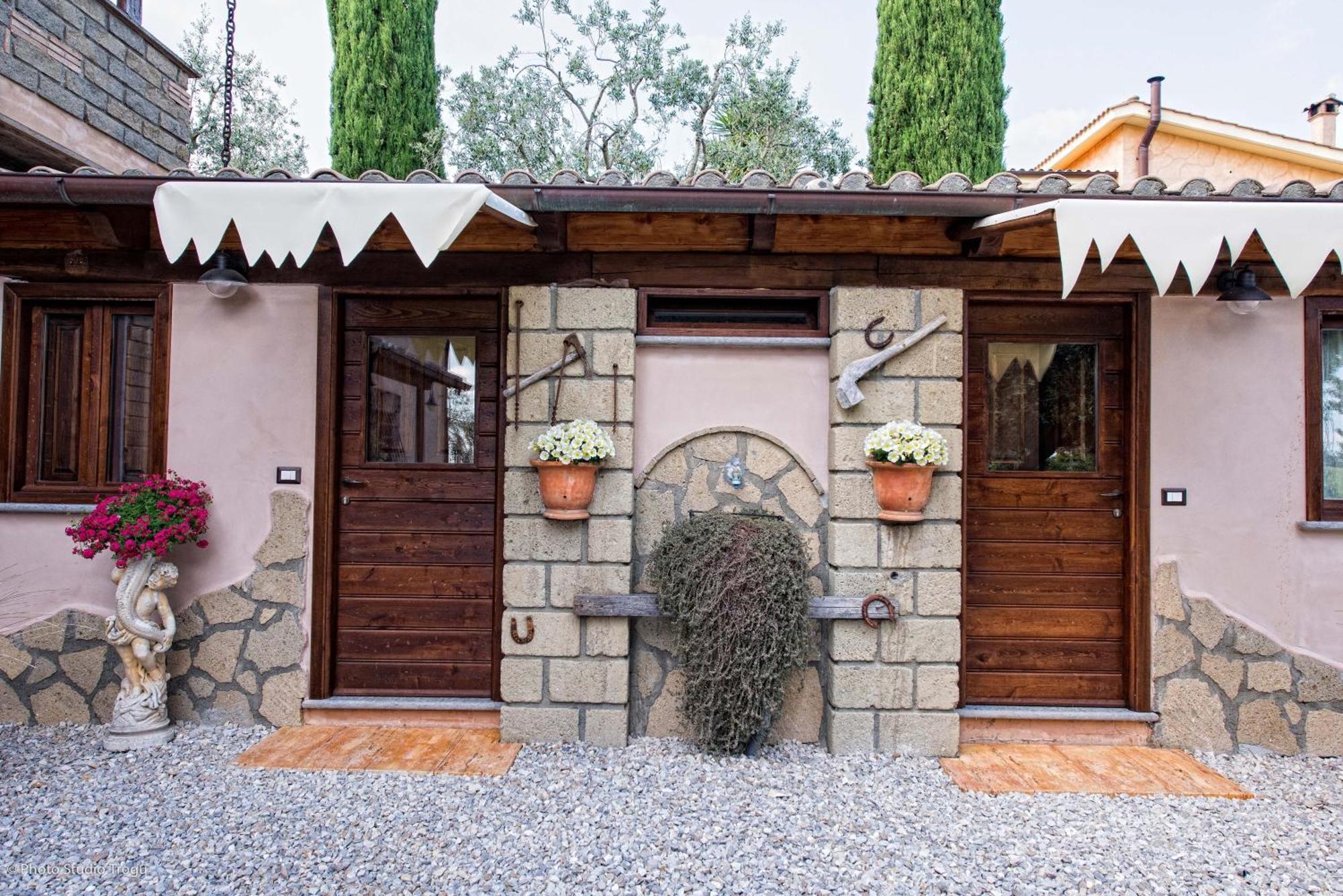 Il Giardino Dei Flintstones B&B Черветері Номер фото